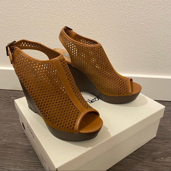 Olsenboye platform wedges - Picture 9 of 13